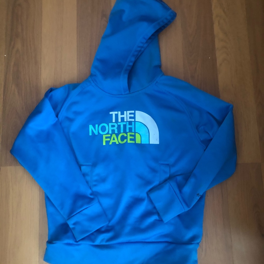 Boys Northface Hoodie. Size Small.